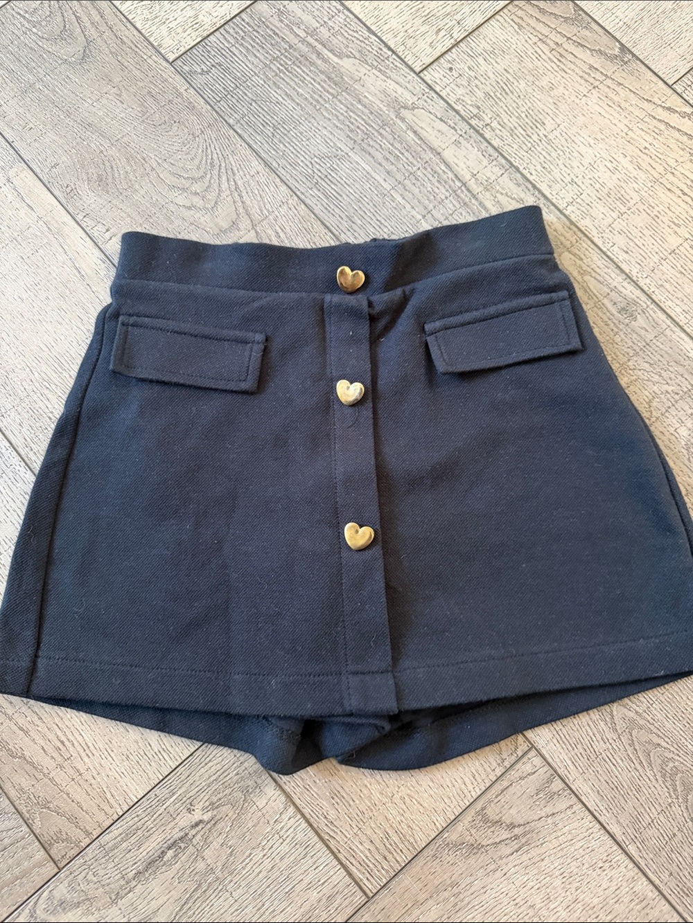 Zara Black Heart-Button Skort with Front Flap Pockets